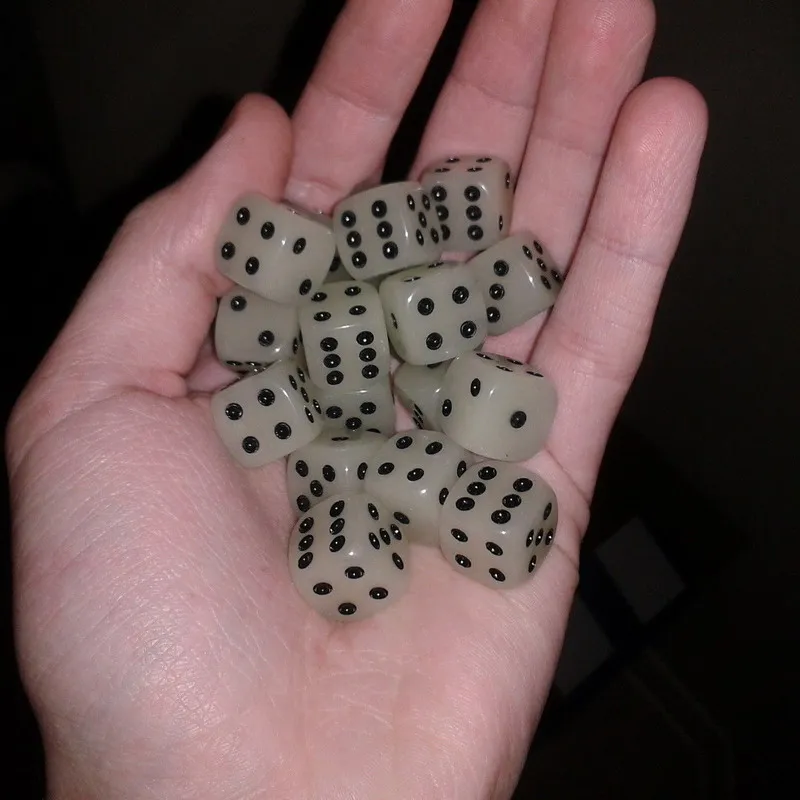 14 мм Φ закругленные углы черные пятна игральные кости для ночного клуба KTV Boutique