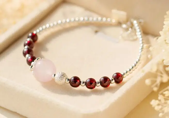 Реальный. Женское серебряное ювелирное изделие натуральный розовый кварц и