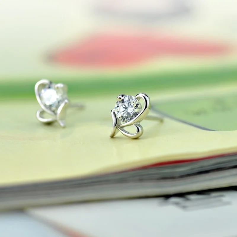 OMHXZJ Wholesale Personality Fashion OL Woman Girl Party Wedding Gift Heart White Zircon 18KT Gold Stud Earrings YE55 | Украшения и