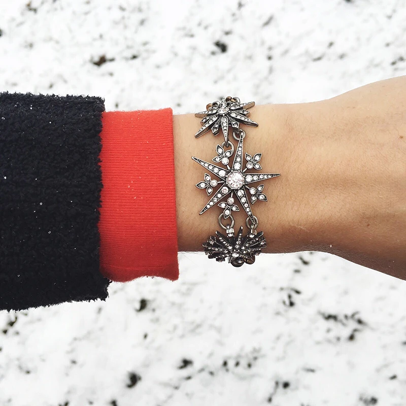 Роскошный золотой цвет звено цепи браслет для женщин объемное освещение Циркон