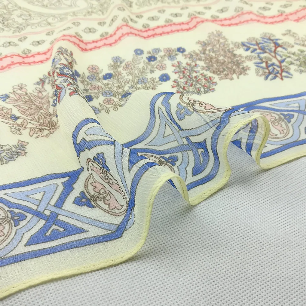 

2019 Fashion Hijab Bandana Long Shawls Gold Printing Silk Scarf Luxury Brand Floral Flower Scarves Women With Beach Face Shield