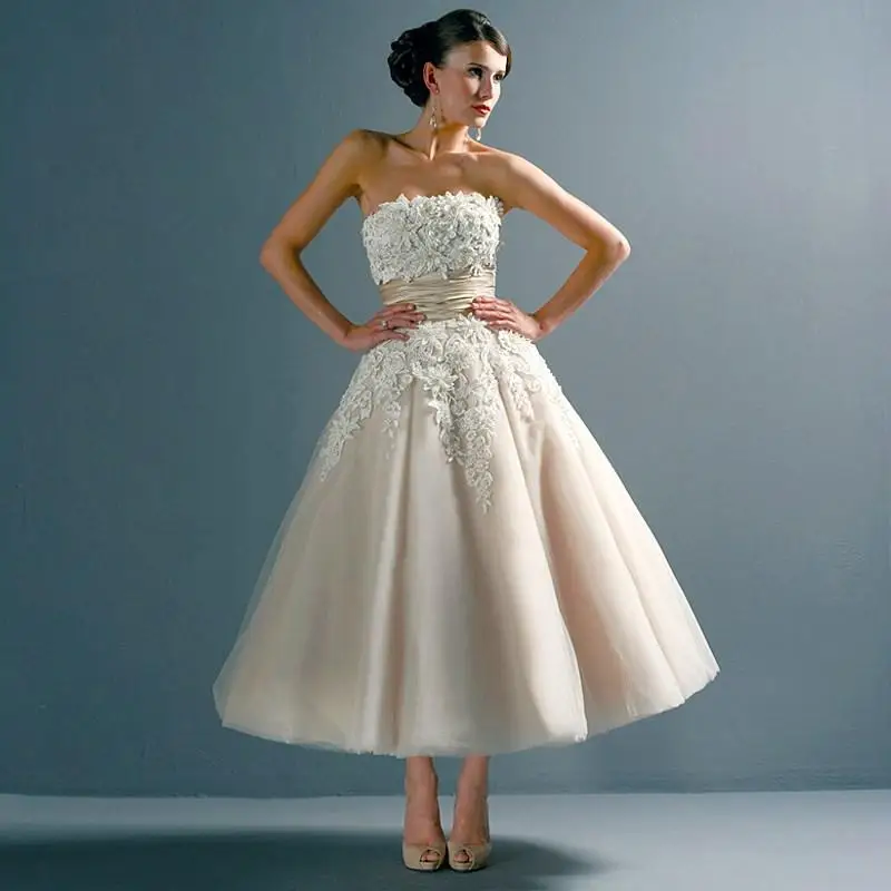 2017 Новый Бальное платье Короткое Свадебное Платье Без Бретелек Рукавов Спинки