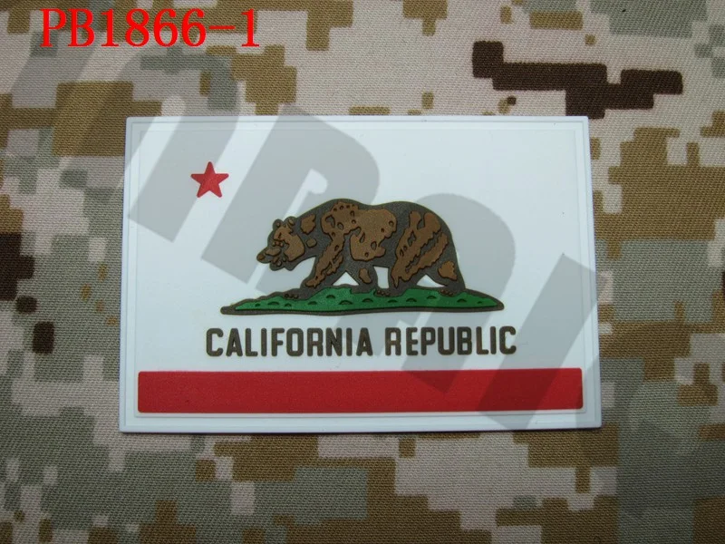 PB1866 Colors 3D ПВХ патч США California Флаг Тактический военный боевой Резиновый патч - Цвет: PB1866 Colors