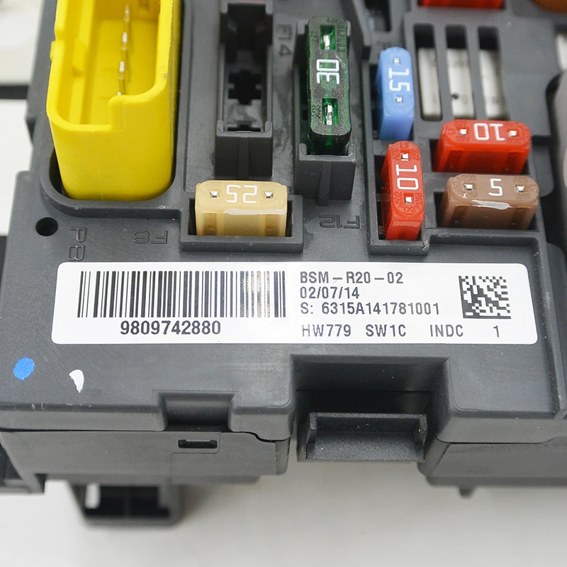 Абсолютно блок предохранителей в сборе под капотом 9809742880 9666700480 BSM R05 = R20 для peugeot 307 308 408 Citroen C4