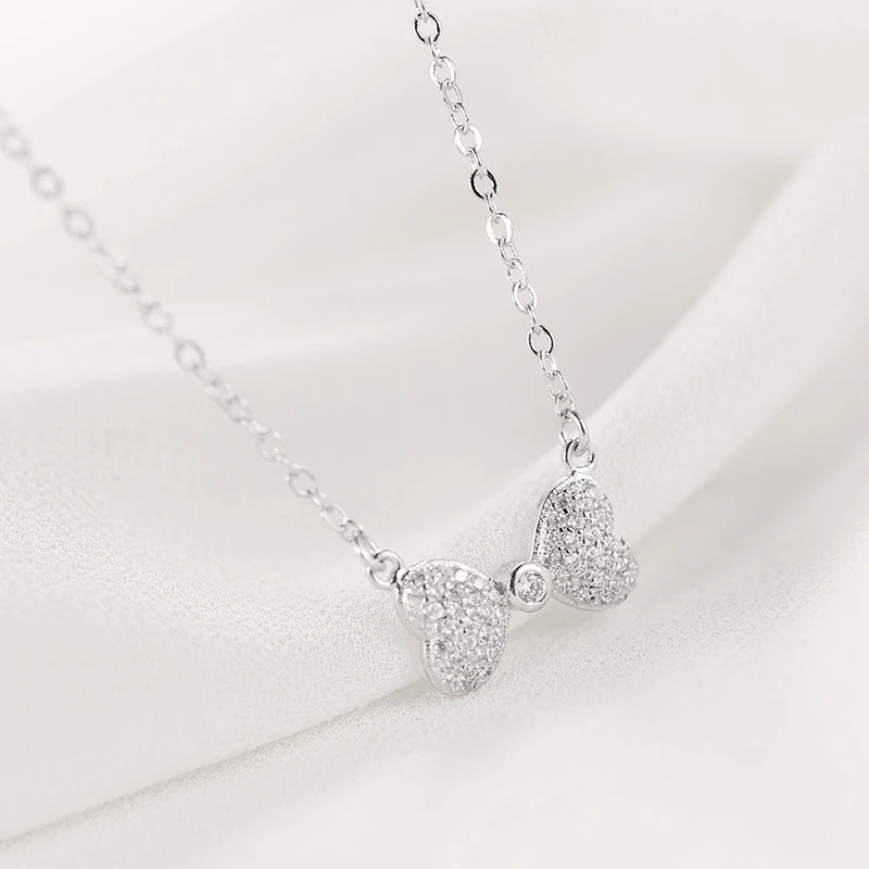 

WYEAIIR Korea Fashion Temperament Bowknot Rhinestones Sweet Cute Literature 925 Sterling Silver Clavicle Chain Female Necklace