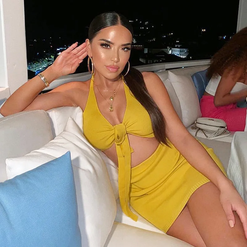 Летний сексуальный вязаный комплект из 2 предметов юбка Женский с лямкой на шее: