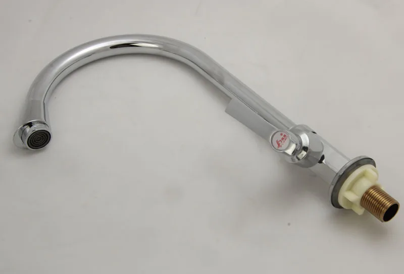 Смеситель для холодной кухни из цинкового сплава с полированным хромом |