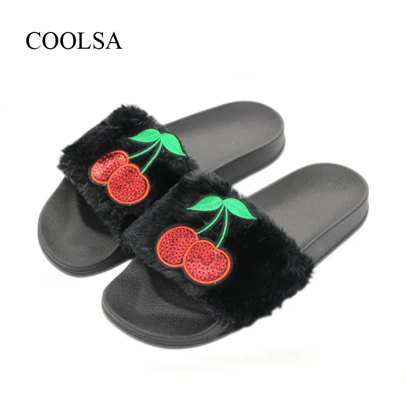 Black with Cherry COOLSA/женские весенние меховые тапочки; цвет красный, вишневый; плюшевые домашние тапочки на плоской подошве; женские шикарные тапочки на плоской подошве с искусственным мехом; женские шлепанцы - Цвет: Black with Cherry