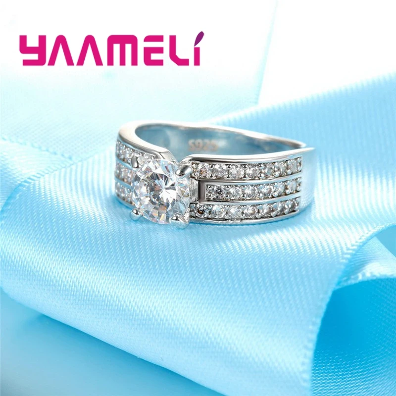 Женское кольцо из серебра 925 пробы с фианитом|Кольца| |