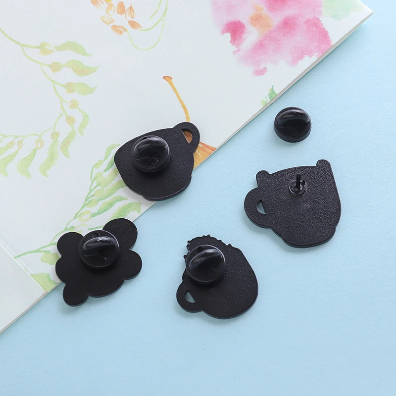 Забавная эмалированная Брошь булавка в виде мультяшного ТВ шоу подарок для