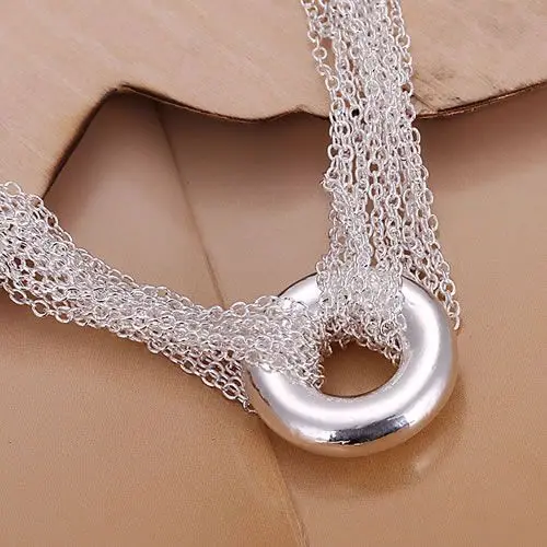 Женский браслет серебряного цвета по заводской цене - купить выгодной |