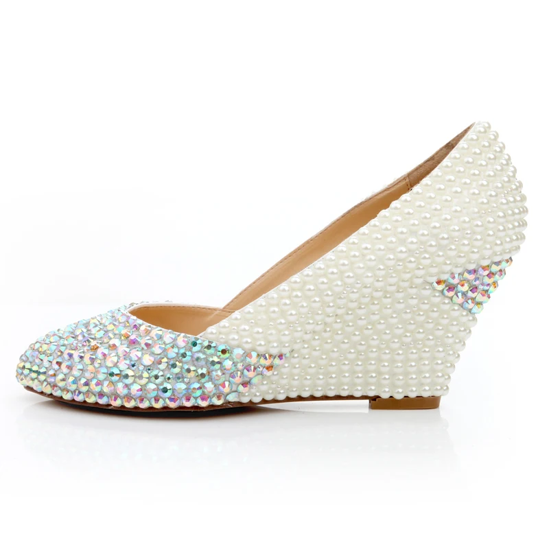 Новинка Модные туфли цвета слоновой кости с жемчугом свадебные на танкетке