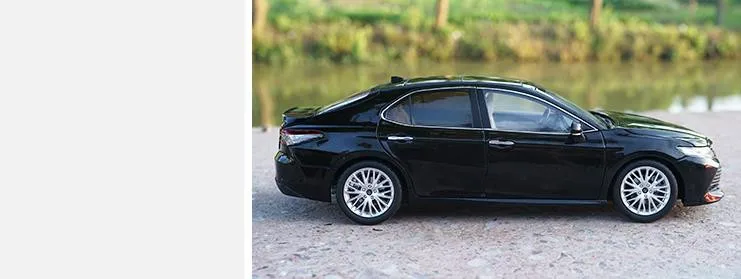 1:18 advanced TOYOTA CAMRY 8 игрушечная машинка из сплава, литая под давлением металлическая модель игрушечного автомобиля, высококачественная коллекционная модель автомобиля