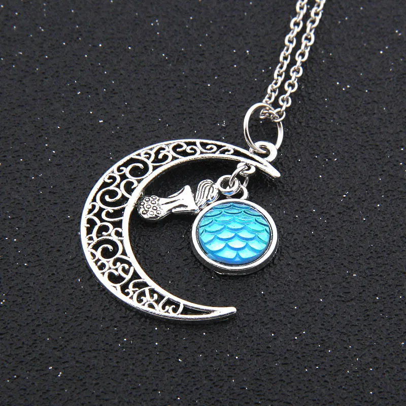 Прямая поставка Трендовое сидячее голографическое ожерелье с русалкой