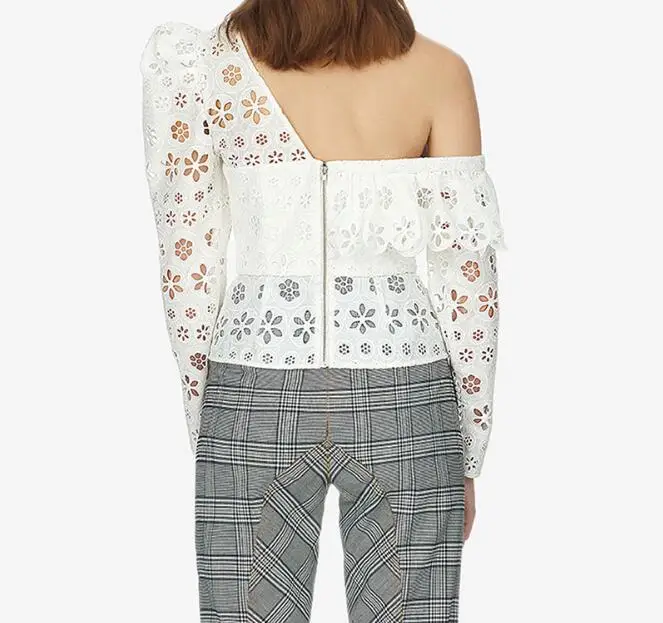 

Cultiseed Women 2020 Summer New Shirts Blouses Female Sexy Hollow Out Office Work Party Shirt Tops Skew Collar Irregular Shirts