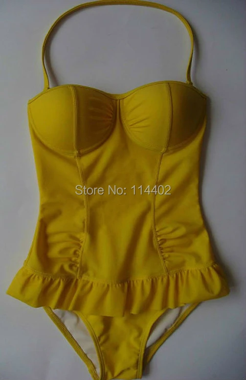 

Sportswear & Accessories