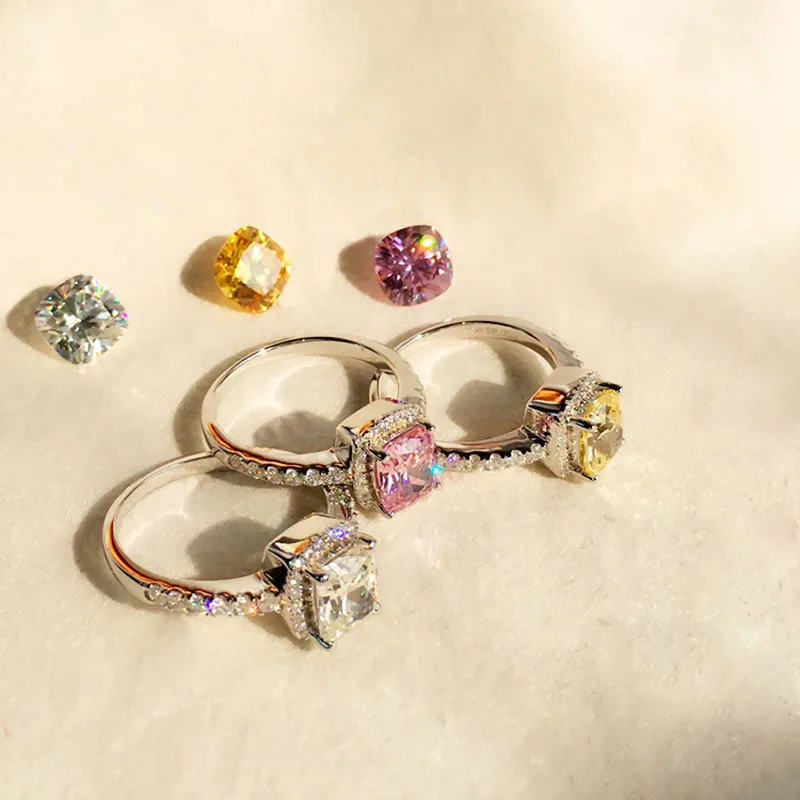 Женское кольцо из серебра 925 пробы с квадратными вставками | Украшения и