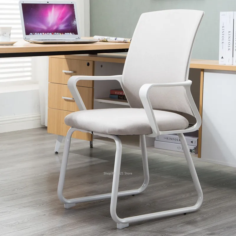 Офисный стул с высокой спинкой компьютерный современный простой для дома