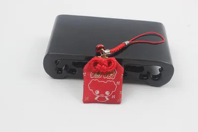 1 шт. традиционные Omamori Манеки Неко удача кукла Фортуна безопасный транспортный ключ держатель сумка кулон милый подарок - Цвет: victory