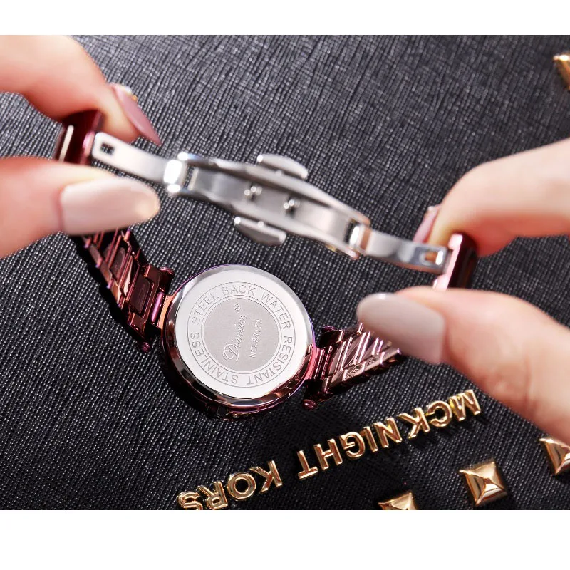 

2018 New Fashion Brand Women Watch Stainless Steel Wristwatches Lady Shining Rotation Dress Diamond Women Watch Relogio Feminino