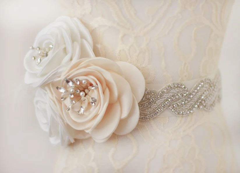 Новый продукт сверкающие Роскошные хрустальные стразы чешские камни Формальное