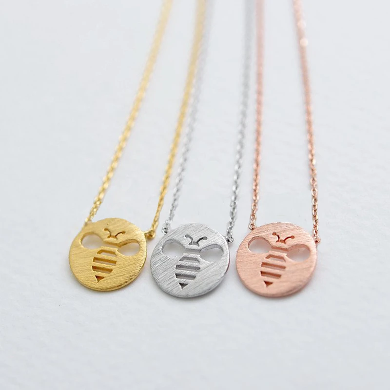 Модная подвеска ожерелья Прекрасный Круг с выбитыми пчелы Подвески тени шарма