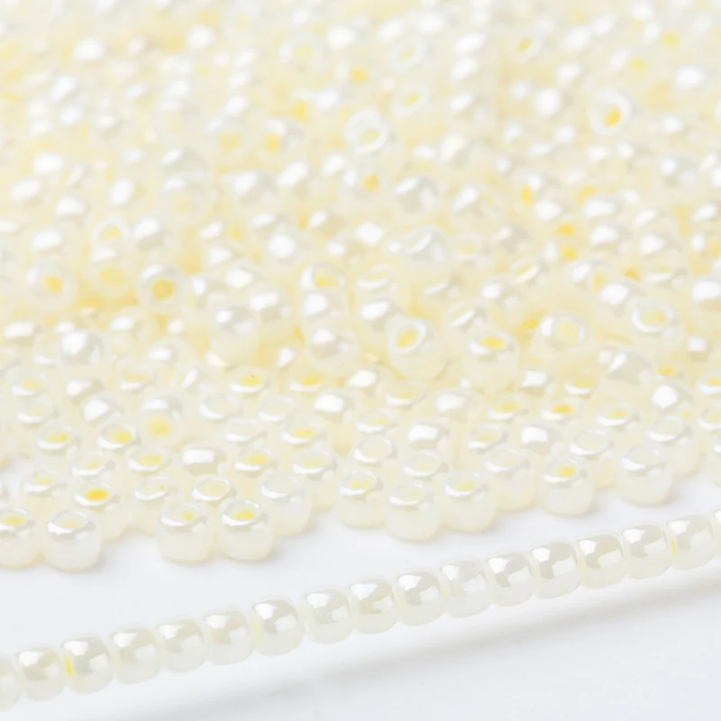 Taidian белый TOHO seedbeadbeads 2 мм 11/0 жемчуг бисерные стеклянные изделия 11/0 для родного бисера 3 г/лот около 290 шт - Цвет: TOHO 142