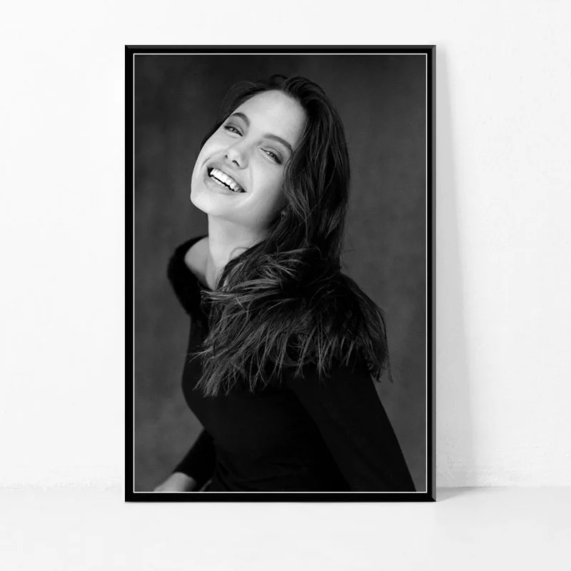 P692 Angelina Jolie Сексуальная популярная кинозвезда Acrtess черно-белая курительная художественная живопись Шелковый Холст плакат настенный домашний декор
