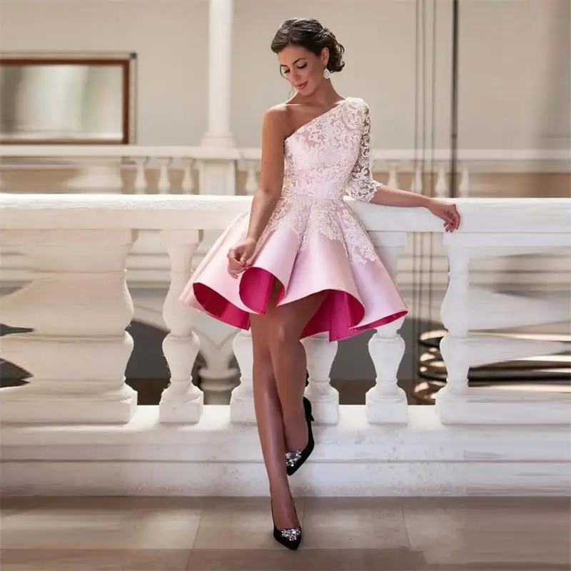 2016 Дешевые Homecoming Платья Одно Плечо Атласные Кружева Аппликация Линия Складки