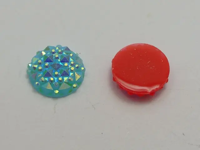 

100 Mixed Color Flatback Round Cabochon Gems Pyramid Dotted 12mm