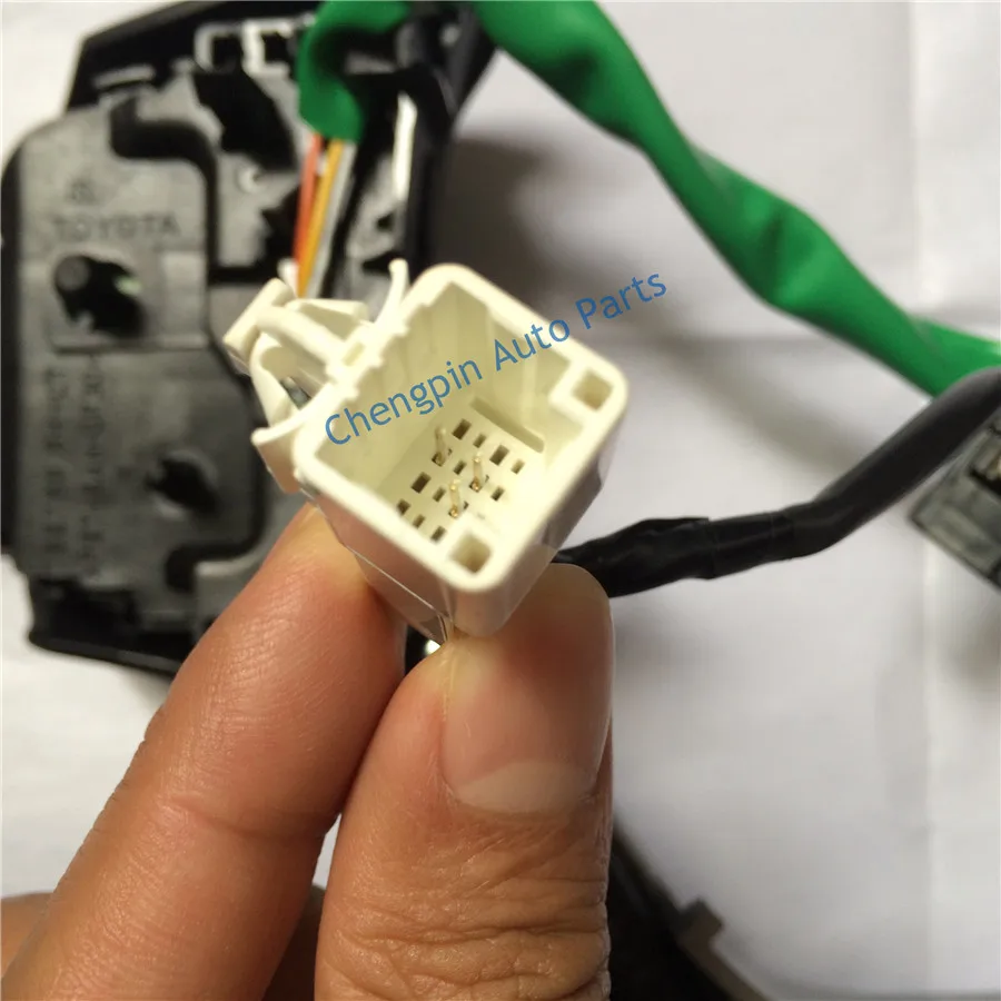 Авто Запчасти Оригинальные кнопки на рулевом колесе OEM #84250-0R080 руль переключатель