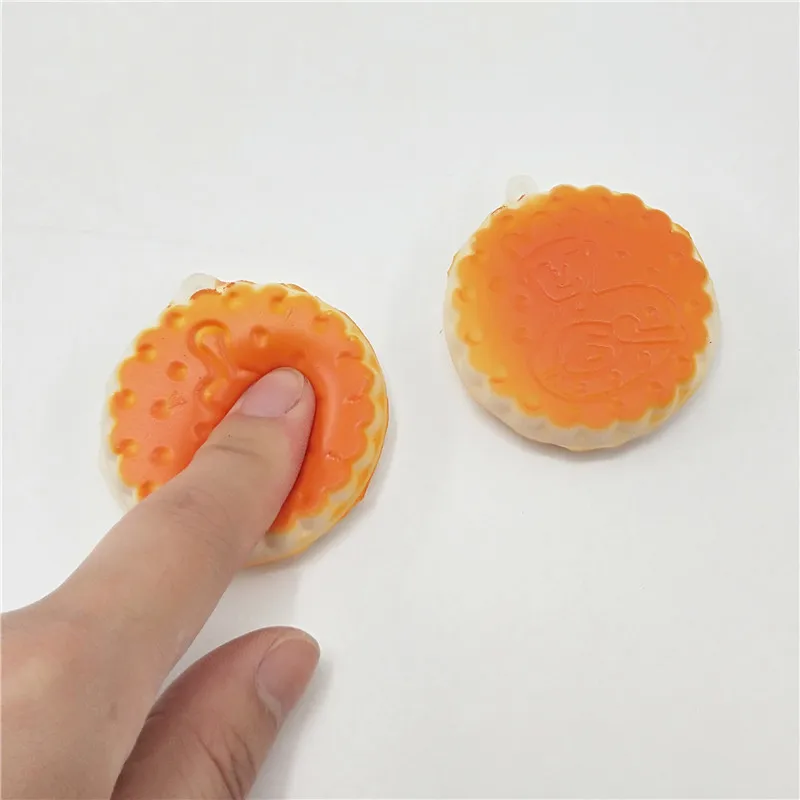 Новинка хит продаж маленькие сжимаемые игрушки мягкая сжимаемая еда круглый