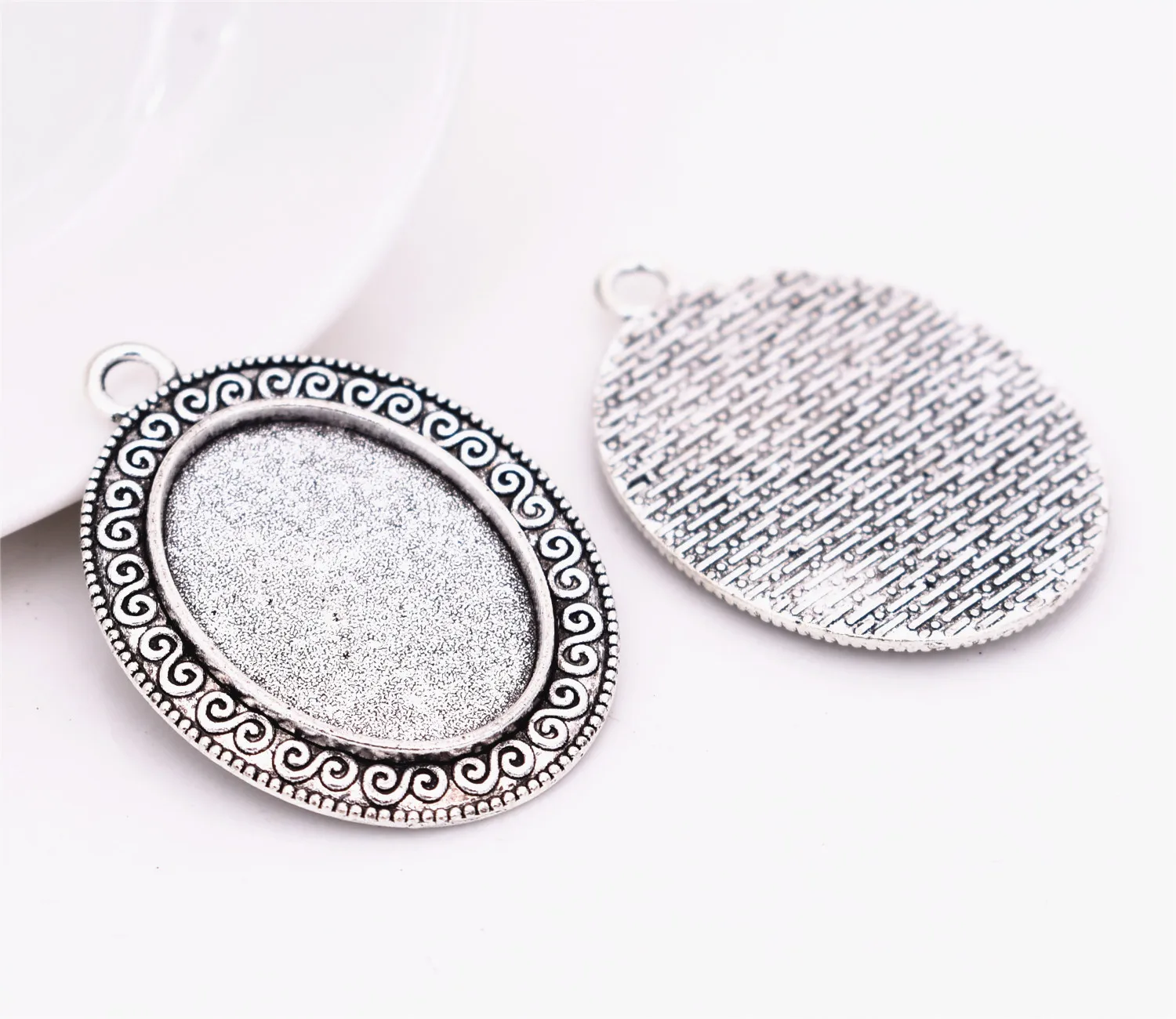 

New Fashion 4pcs 18x25mm Inner Size Antique Silver Plated Flower Style Cabochon Base Cameo Setting Charms Pendant-A4-38