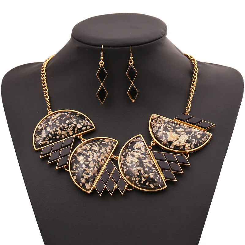 Наоми и ZP Богемное ожерелье для женщин Бохо Винтажное Милое Панк Большое Готическое Большое этническое утверждение Модные украшения.