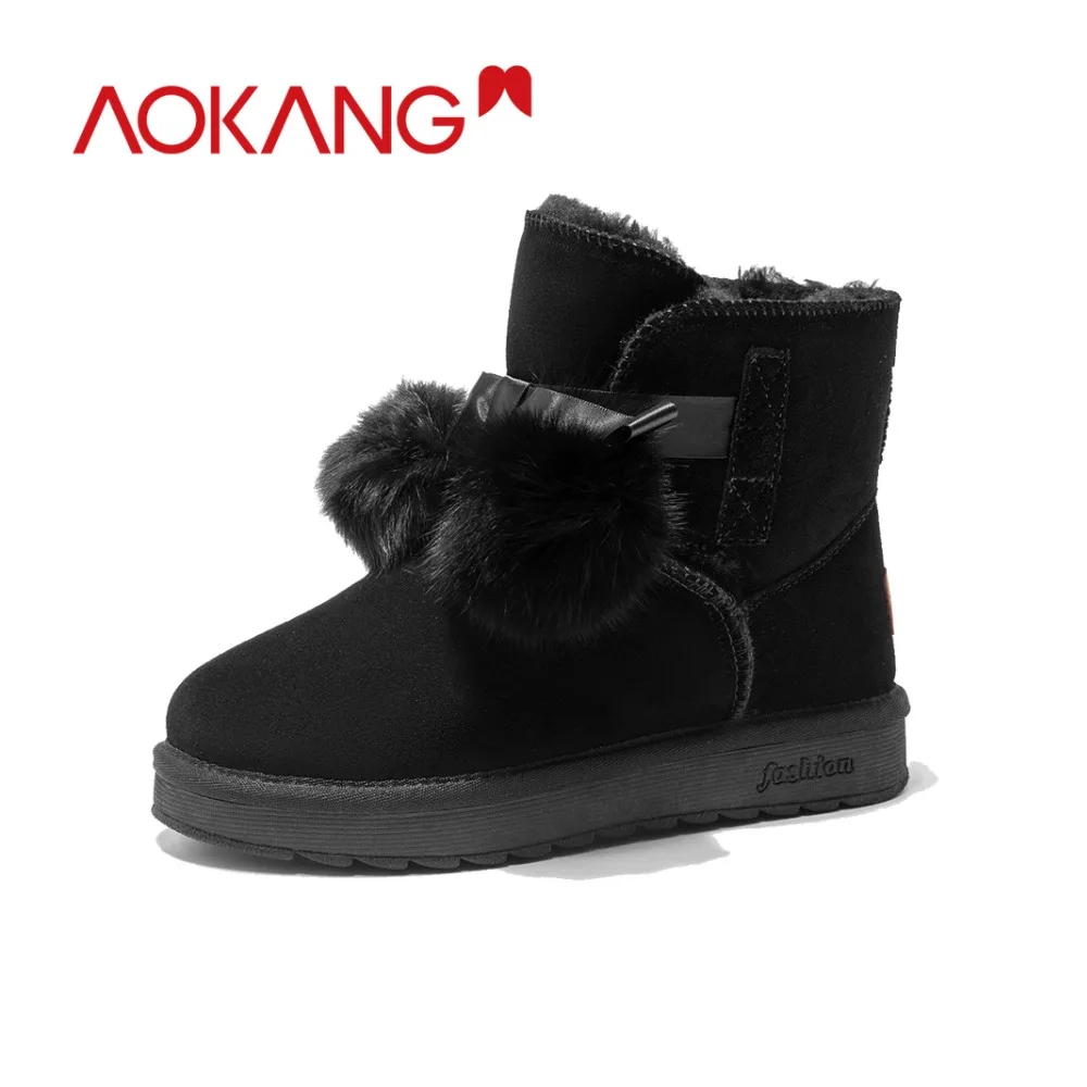 AOKANG/Зимние ботильоны; женская зимняя обувь из коровьей замши на платформе; стильная теплая меховая плюшевая стелька с помпонами; botas mujer