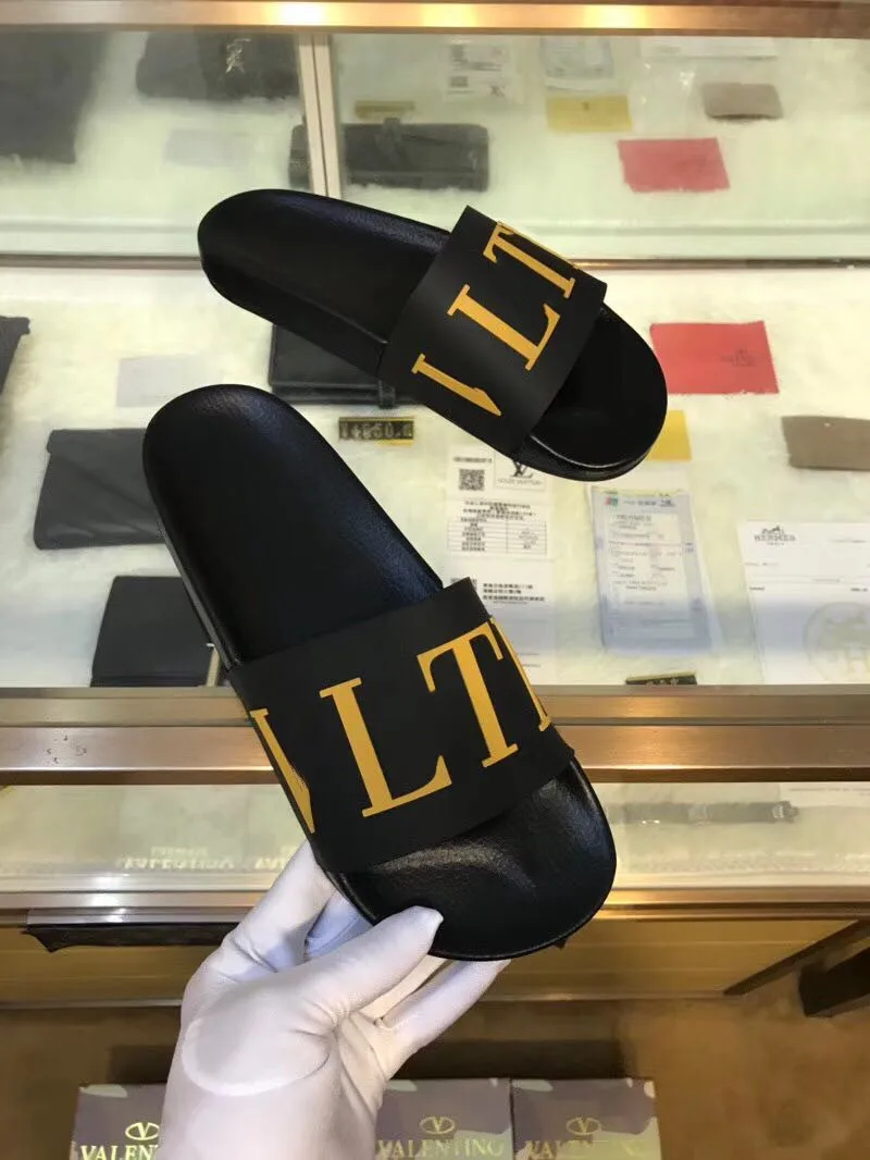 Новые фирменные Тапочки в стиле INS 19 резиновые шлепанцы с буквенным принтом