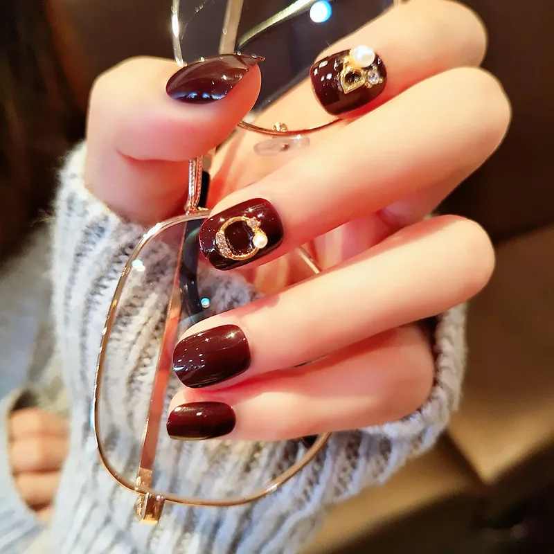 Накладные ногти Короткие овальные острые Твердые Темно коричневые поддельные