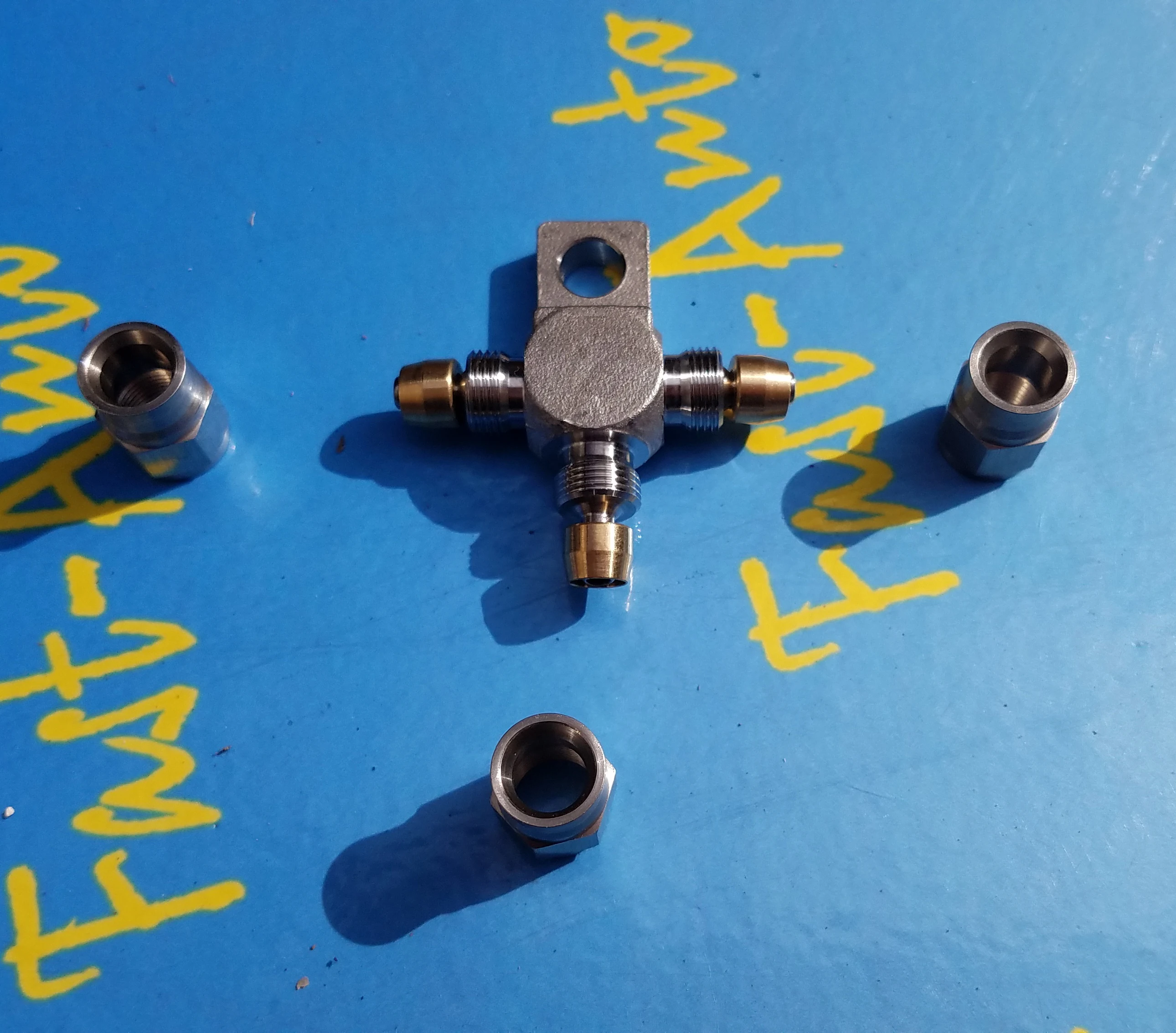 3-way 3an an3 an-3 3/8-24unf резьбовой тройник блок с креплением Tab ptfe тормозной тефлоновый Шланг Концевой фитинг