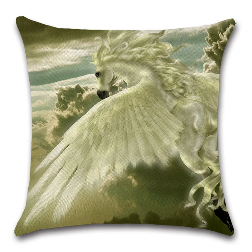 Декоративная наволочка для дивана с изображением летящей лошади единорога из