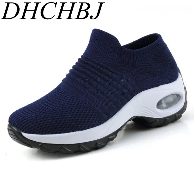 Женские кроссовки на платформе сетчатые сникерсы толстой подошве прогулочная