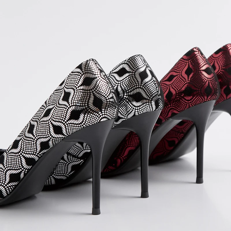 Лето 2019 модная трендовая женская обувь туфли-лодочки серебристые туфли на