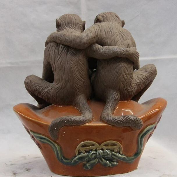 fast shipping USPS to USA S0804 China pottery WuCai Porcelain Blessing Yuan Bao Wealth Money Two Monkey Statue | Дом и сад