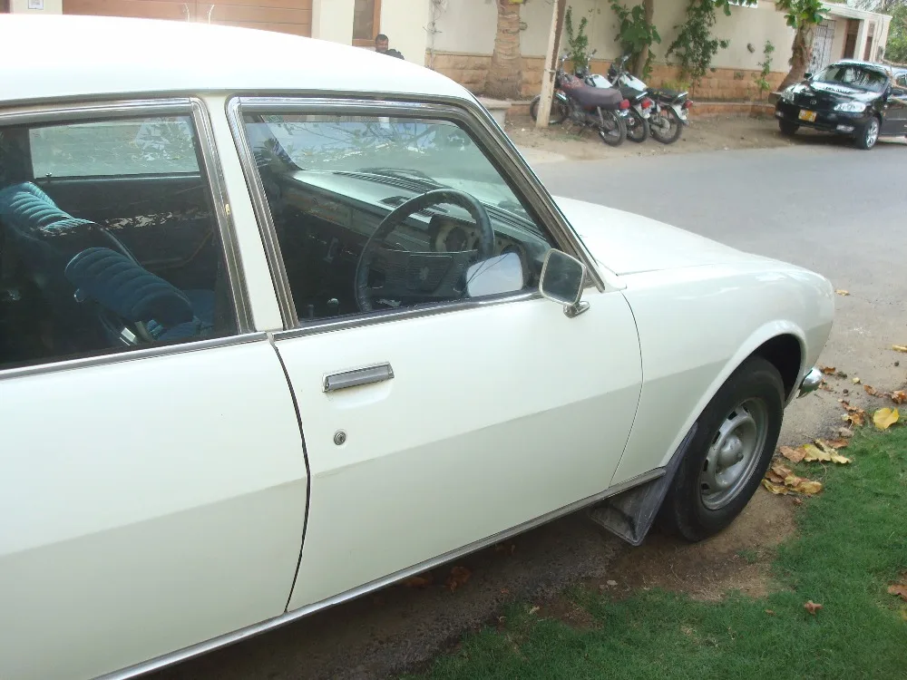Наружная дверная ручка DHKA для PEUGEOT 504 1974 1983 OEM: RH:9101 43 LH:9101 44|Внешние дверные ручки| |