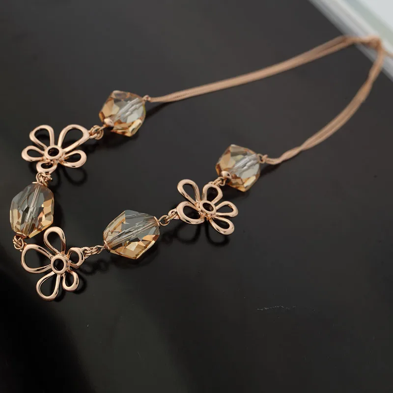 Ожерелье с кристаллами Neoglory элегантное романтическое ожерелье цвета