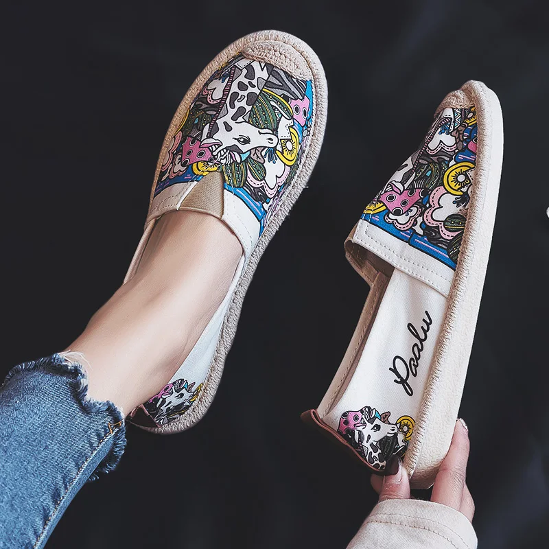 

QPFJQD Women Summer Canvas Flat Fisherman Shoes Spring Autumn Ladies Comfortable Breathable Slip On Printing Flats Antiskid
