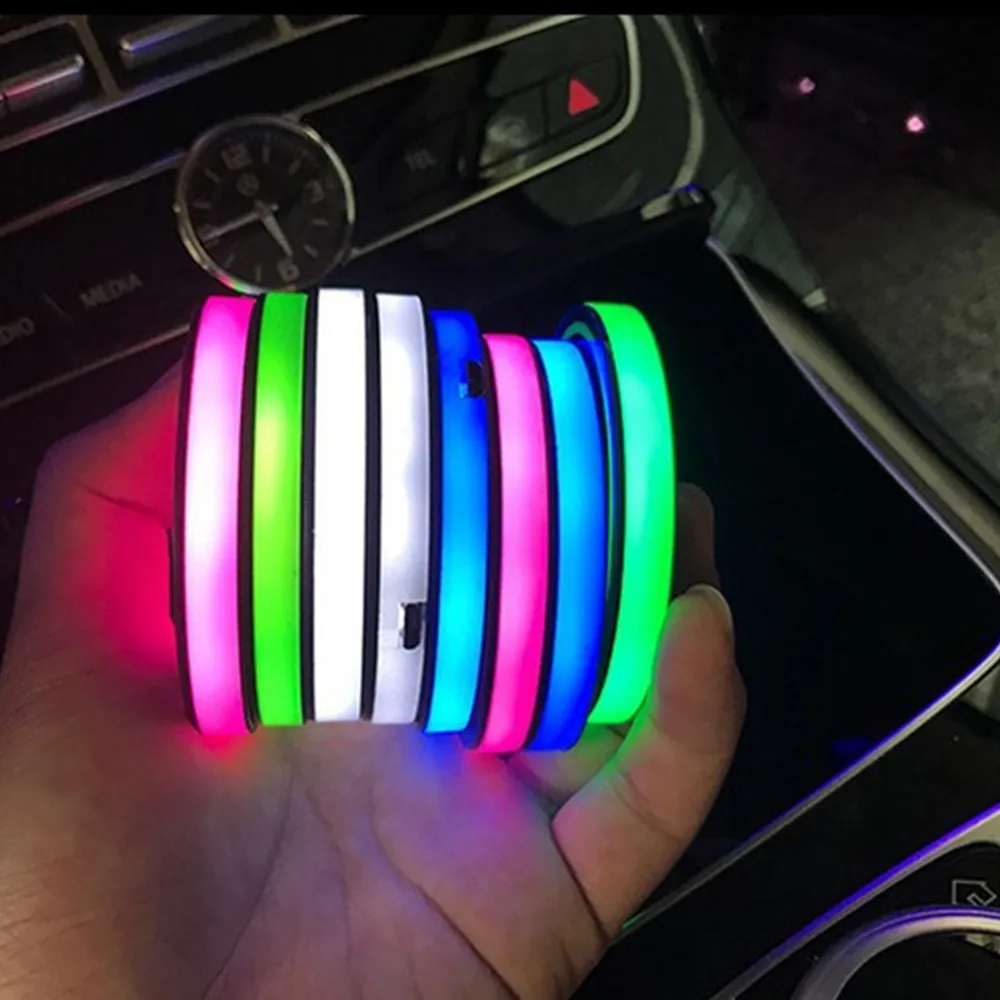 Новинка 2019 Универсальный USB LED Автомобильный подстаканник Коврик