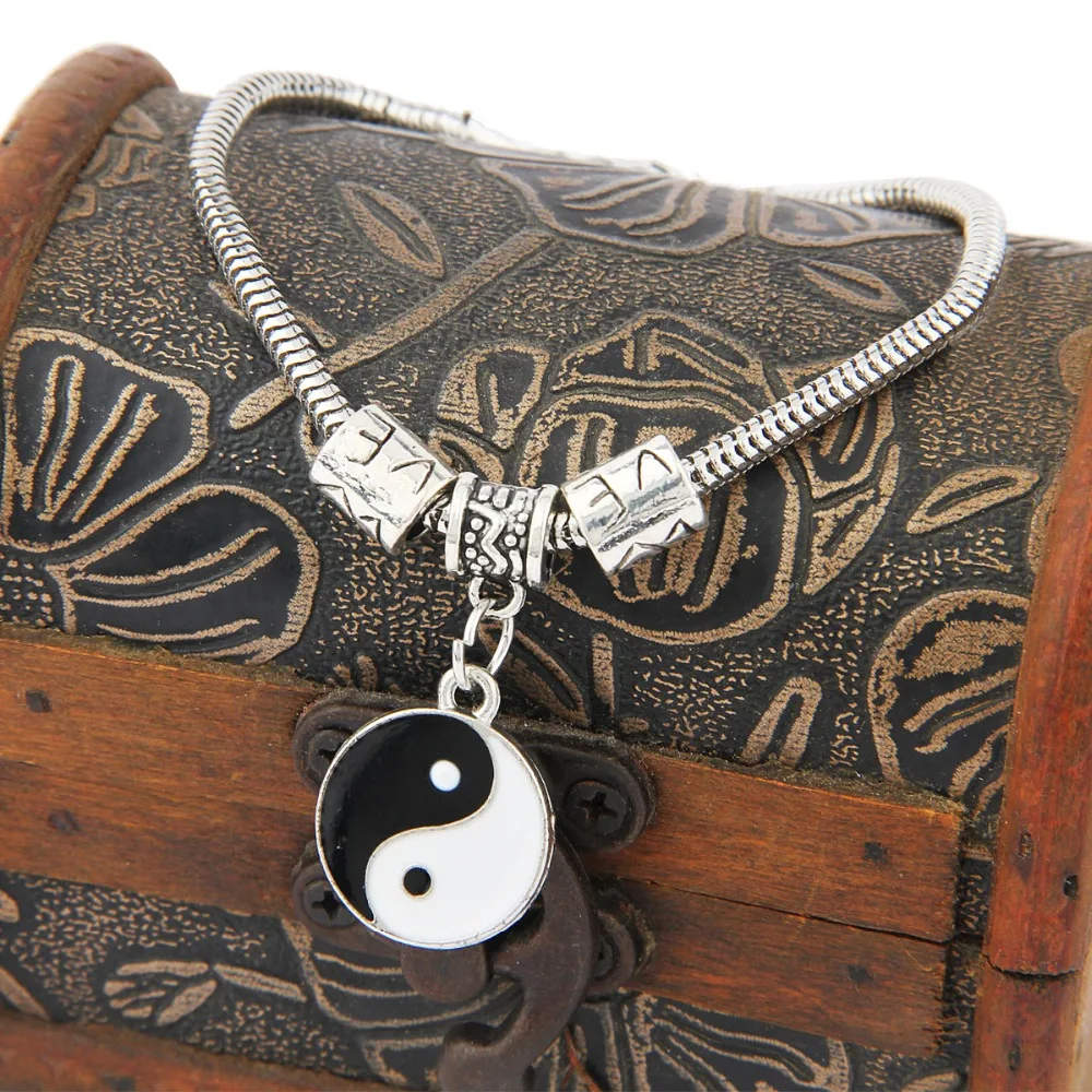 Новые простые белые черные браслеты Сплетницы тайчи Инь Янь для семьи женщин