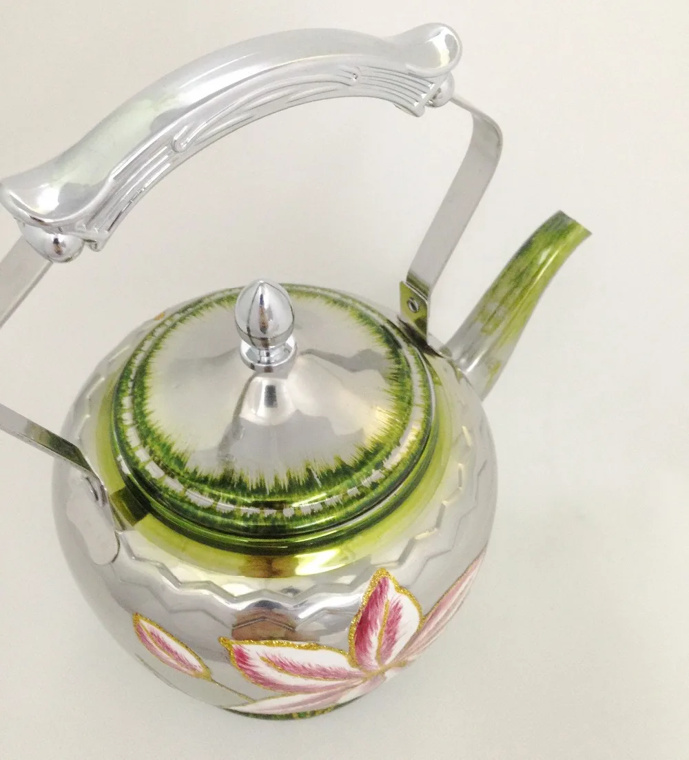

Amy design/ free-hand water kettle, hand drawing