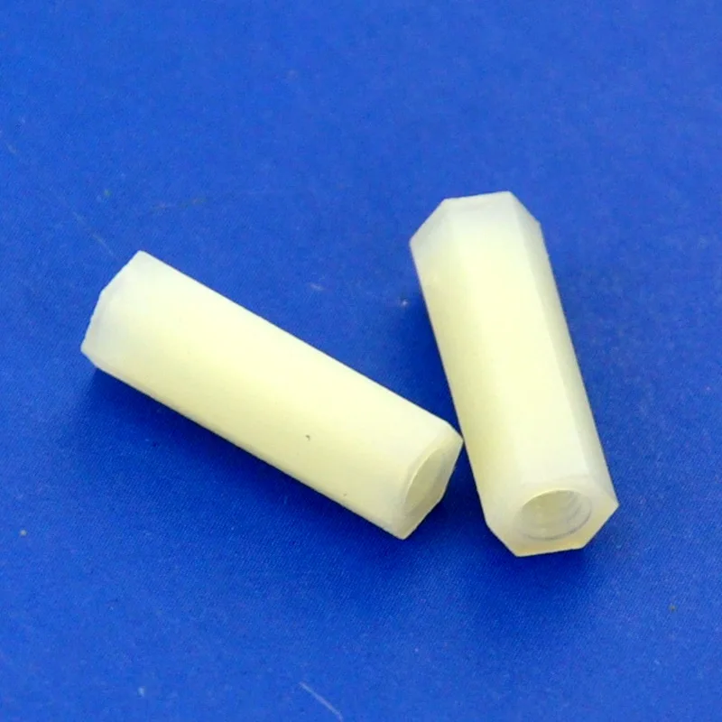 

(1000 ./) 15 /0,59 , M2.5