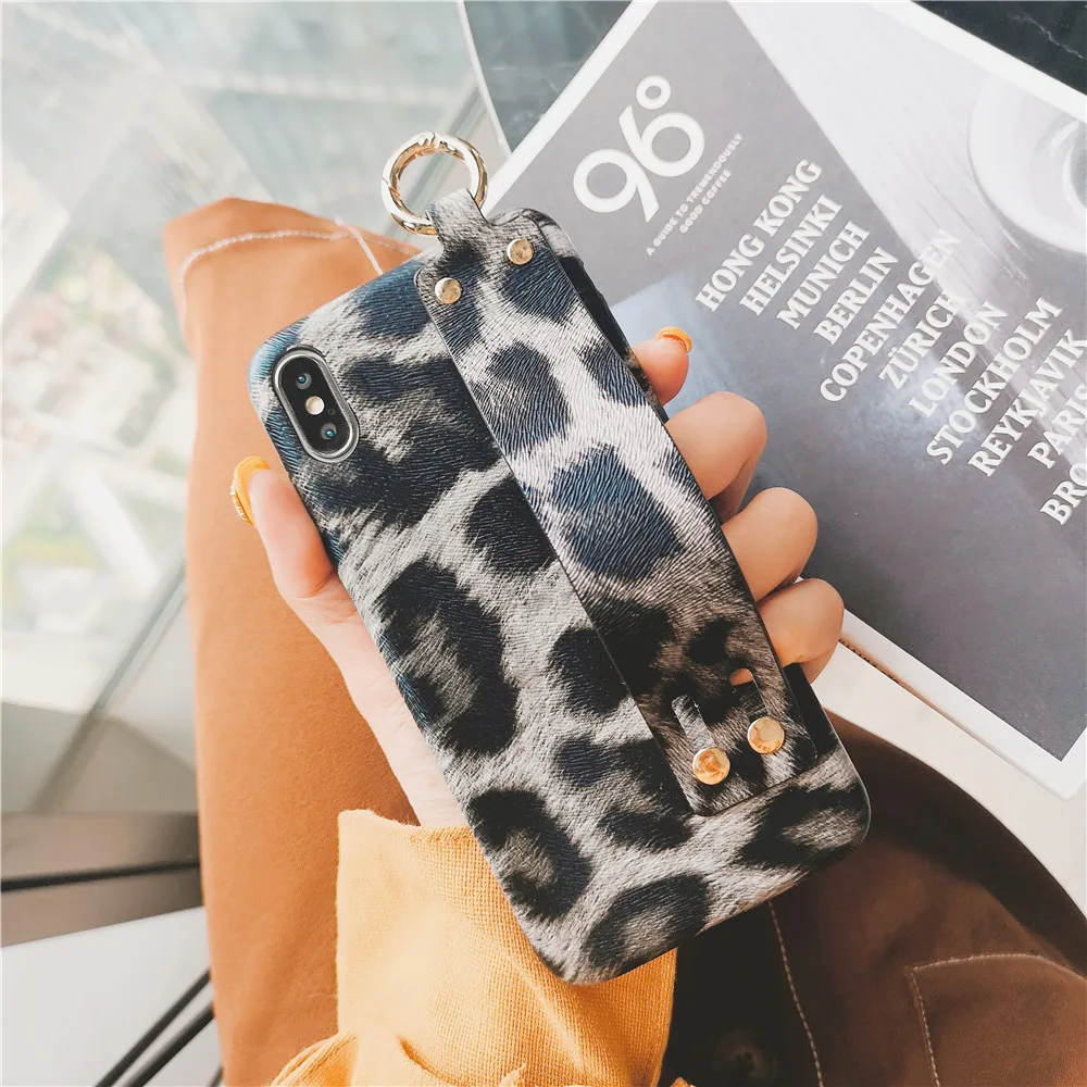 Leopard Case For Iphone XR XS MAX high quality Wrist Strap Soft Phone Cases 7 6S 8 Plus Cover classic Fundas Shell |